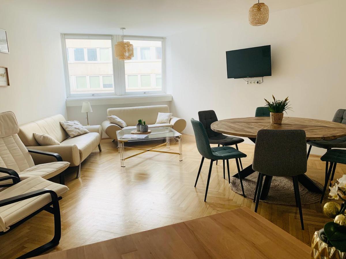 Ruhige Wohnung Im Gasometer Wien *Wifi*U3*Netflix* Exterior photo